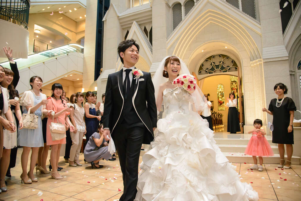 ホテルエミシア札幌の魅力 横山 久美さん 業界唯一 ウエディングをつくる 人の応援サイト Wetuku ホテルエミシア札幌の魅力 横山 久美さん 業界唯一 ウエディングをつくる 人の応援サイト Wetuku
