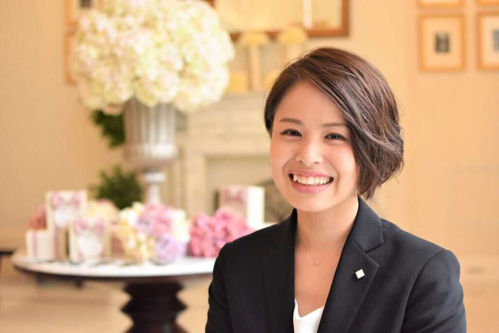 カップルの皆様へ 大本 里奈さん 業界唯一 ウエディングをつくる 人の応援サイト Wetuku